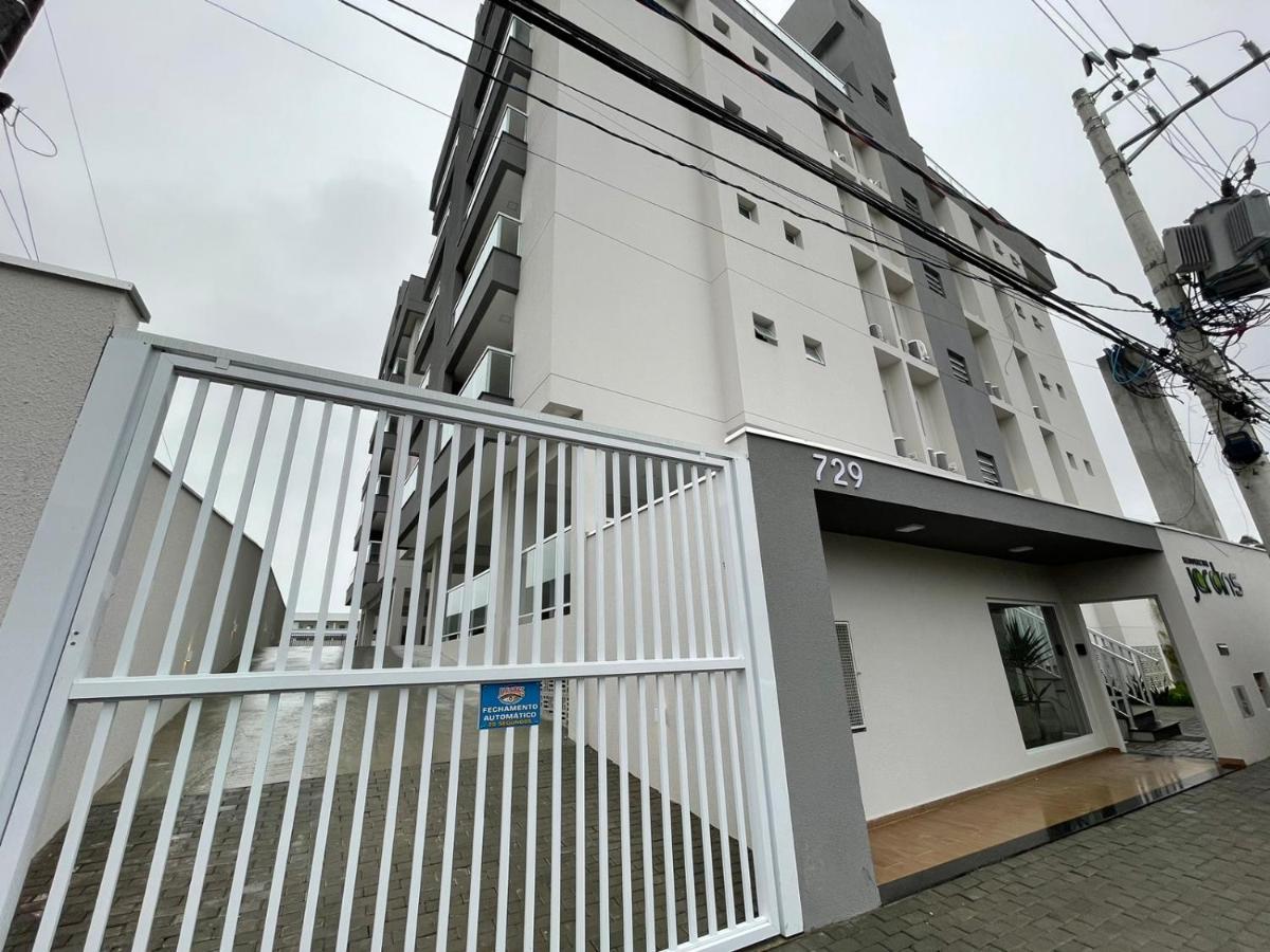 Apartamento Com Piscina No Centro Ubatuba Exterior photo