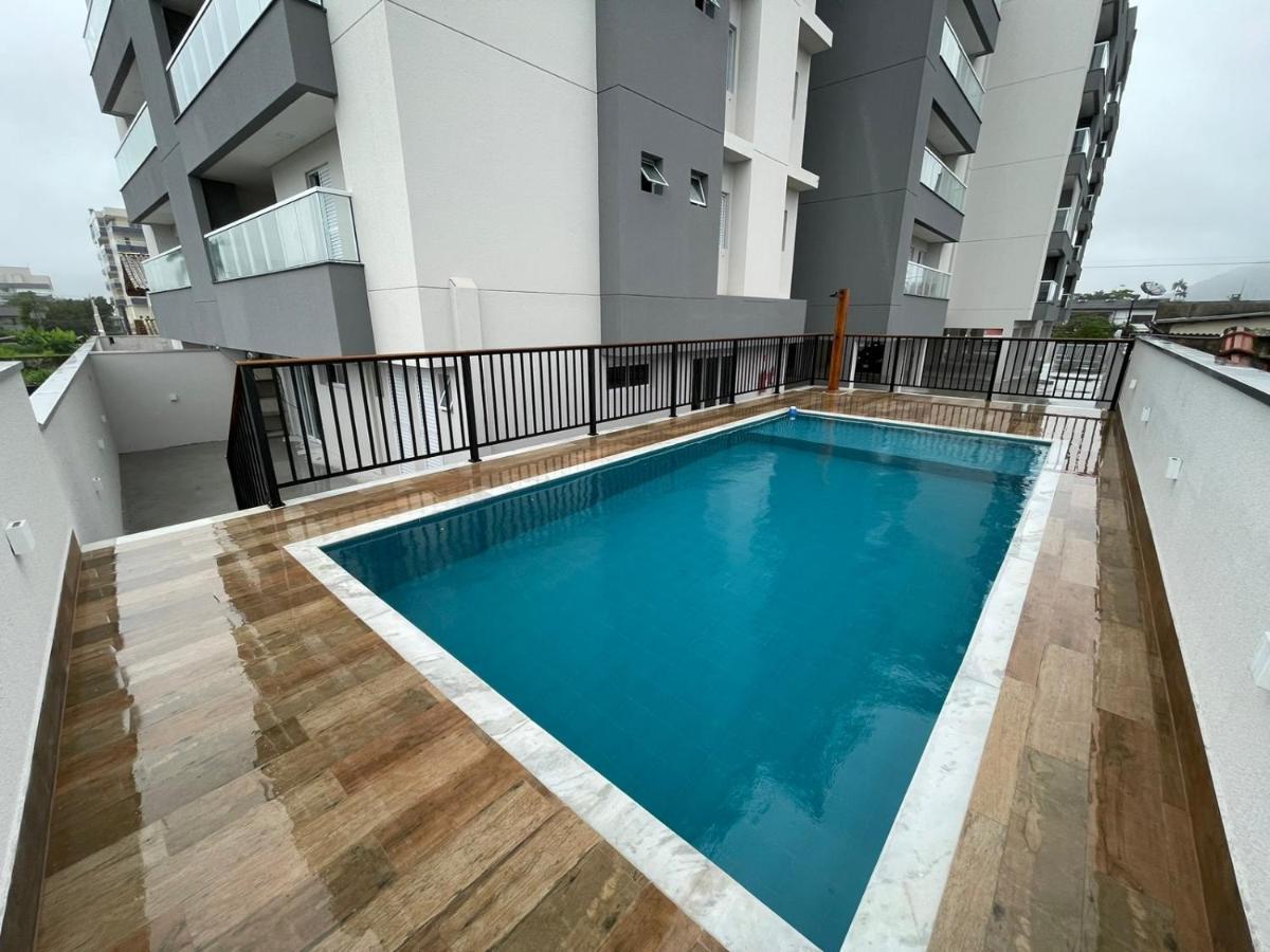 Apartamento Com Piscina No Centro Ubatuba Exterior photo