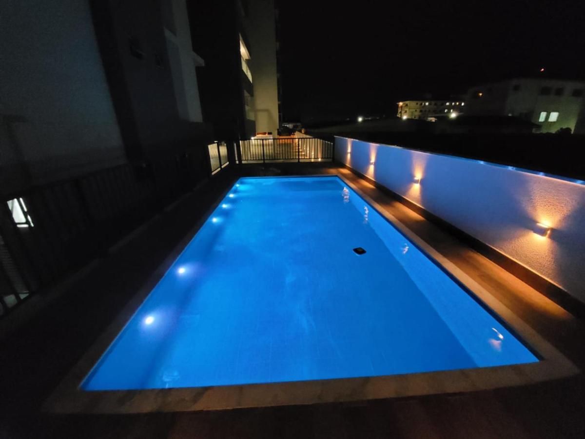 Apartamento Com Piscina No Centro Ubatuba Exterior photo