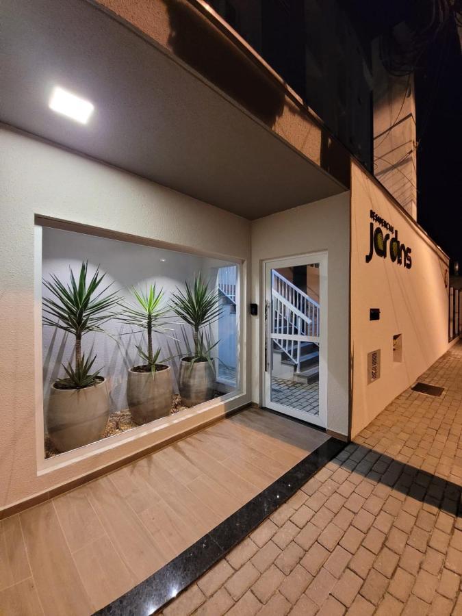 Apartamento Com Piscina No Centro Ubatuba Exterior photo